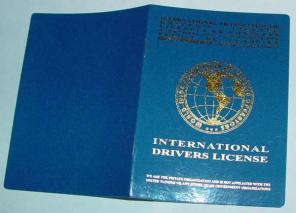 Международное водительское удостоверение.